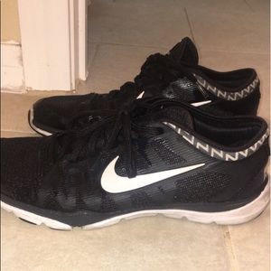 Nike flex size 9.5 Women’s